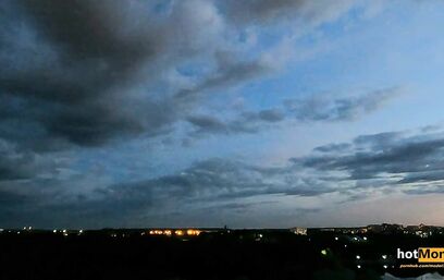 Смотрите как надо возвращаться домой от любовника!