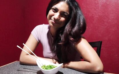 Наговорил комплиментов на минет