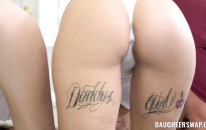 Малышки не промах