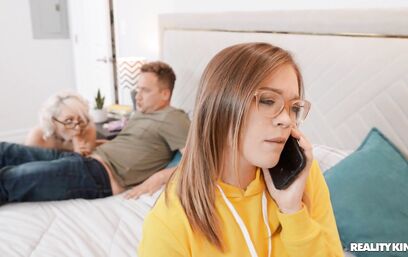 Дай своего парня потрахаться!