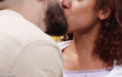 Как соблазнить женатого. Наглядное пособие