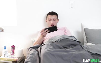 Как тебе моя пися, сводный брат?