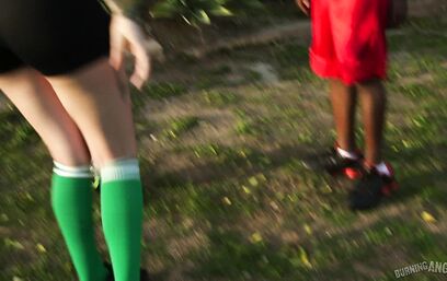 К чему эти тренировки давай лучше потрахаемся