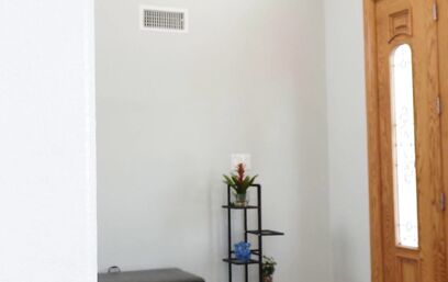 Взять на квартиру развратниц и можно трахаться каждый день