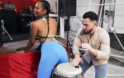 Давай член вместо дудки