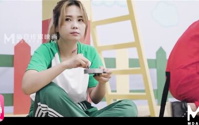 Игра в кальмара: уровень с печеньем. Облизывай все что скажут