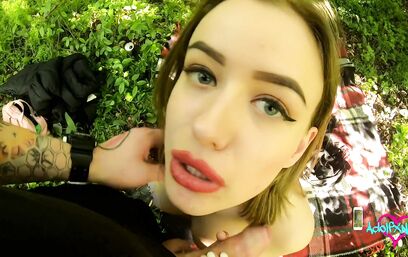 Сначала прожарить девочку, а потом мясо