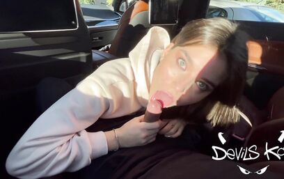 Поебушка с улицы еще и анальщица