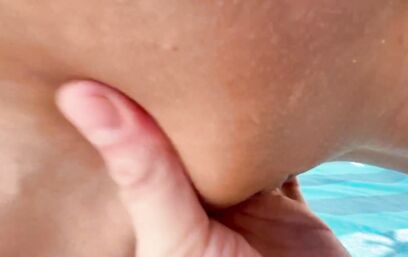 Загорелые дырочки нуждаются в масле или сперме