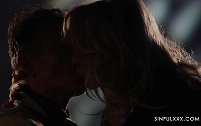 Вечер пятницы для секретарши будет запоминающимся