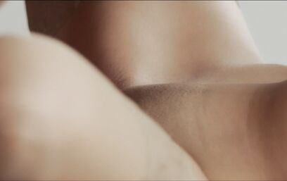 Нотка безумства в лесбийской красоте