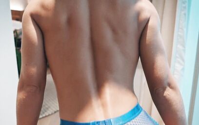 Загляденье выше пупка