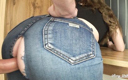 Настолько хочется секса