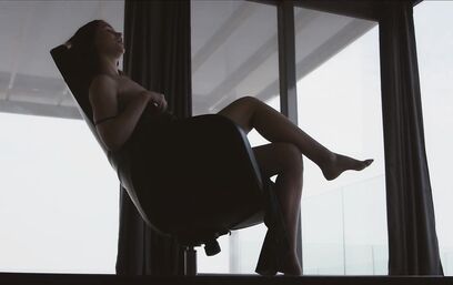 В мечтах о чем-то большем