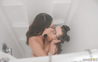 Очки заляпай по привычке