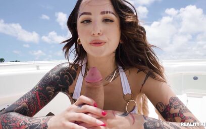 Улов на целый член