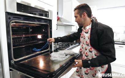 Высасывая живительные соки