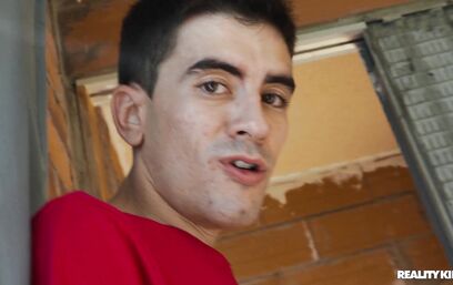 Трахнемся в сарае за домом