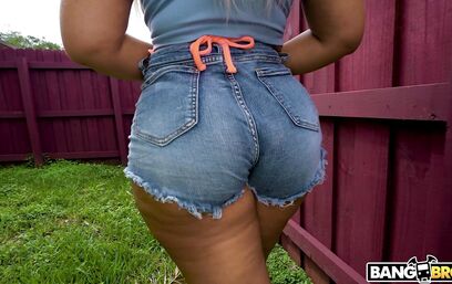 Члены - её самая сильная страсть