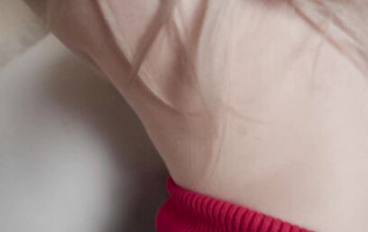 Ты три дня без трусов шлялась?