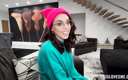 Палочка-вырочалочка заряжает настроением