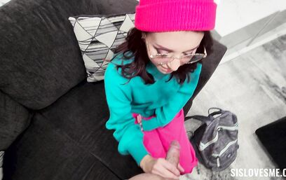 Палочка-вырочалочка заряжает настроением