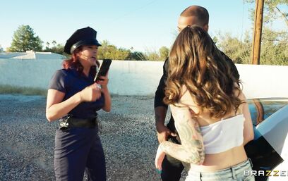 Задержаны до получения оргазма