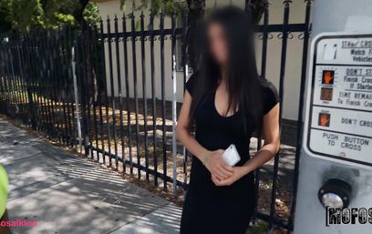 Оказывается, даже лесбиянки занимаются пикапом на улицах