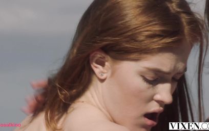 Испанскому мачо справиться с двумя нимфоманками на раз плюнуть