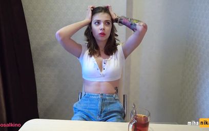 Поделился возбудителем с двоюродной сеструхой и теперь не знает куда член спрятать