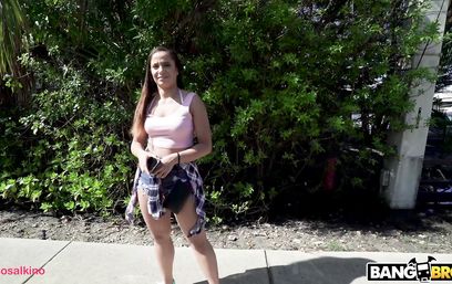 Деньги достаются нелегким трудом и разработанной пилоткой