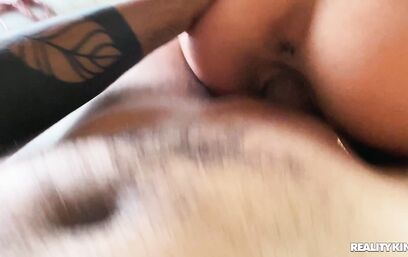 Решение проблем старым добрым трахом