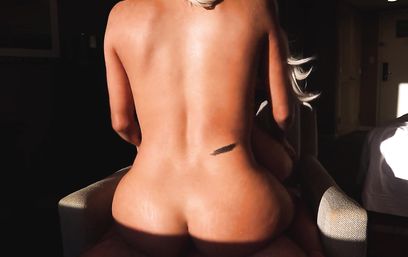 А на закате твое тело космос