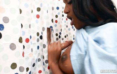 Сделаем вид, что секс случайный