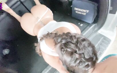 Увлекательные будни порнушницы