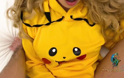 Трахнуться не снимая трусики куда интересней