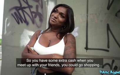 Всем нужны денежки и член