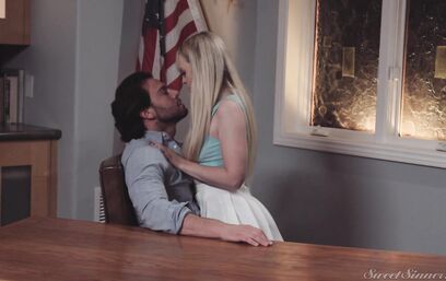 Учитель и любовник в одном пакете